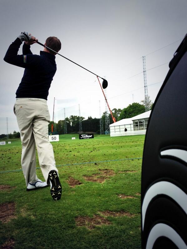 CallawayGolfEU's tweet photo. @MarcWarrenGolf hitting his #RAZRFitXtreme Driver beautifully #BMWPGAChamps #XBombs http://t.co/k7bqDQnHu7