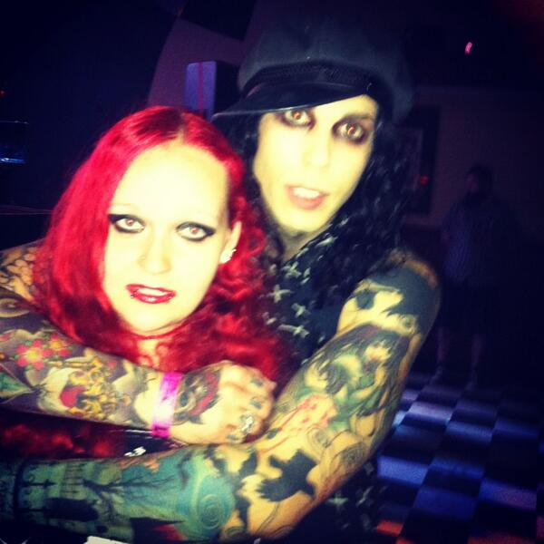 VEWVCoven's tweet photo. Your coven leader with @michaelvampire http://t.co/L2Nn3Xnj08