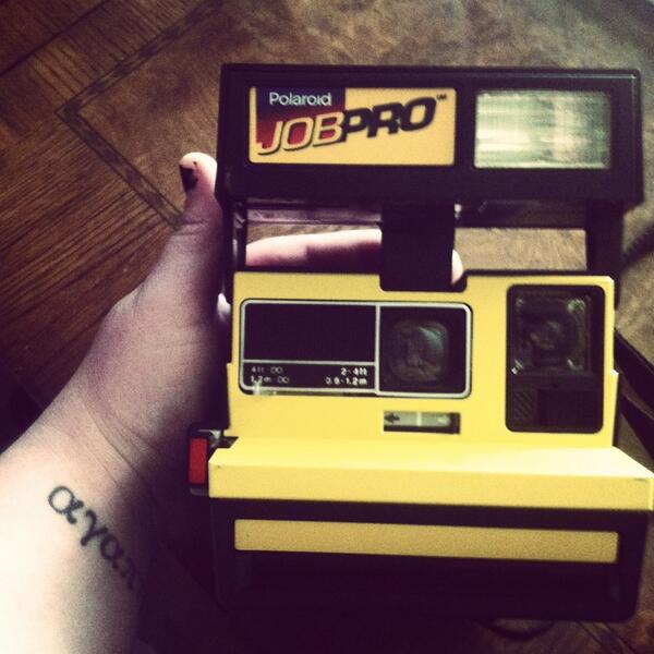 shamanesspepe's tweet image. #Polaroid camera!! #JobPro. Maybe a tad bit #hipster. But I don't care. I love it haha.