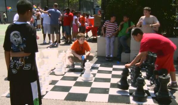 Shawington's tweet image. @thombowen how cool wld it be if KennedyRec or Shiloh cr8d a #giantchessboard 4 kids 2 encourage strategic thinking?