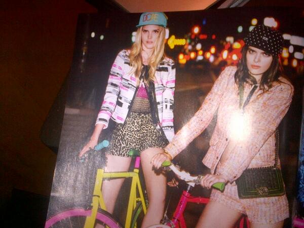schillian's tweet photo. Spotted: miss @Daniseitz in this month's cosmo!!! YES!! #soproud #lookingfly ;) http://t.co/sY1T60KNcQ