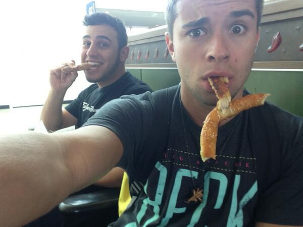 jakemiller's tweet photo. Airport pretzels http://t.co/TXrsbF0sfc
