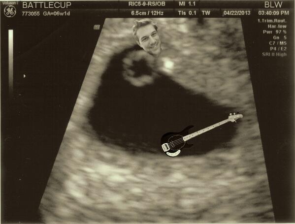 Battlecup's tweet photo. Congrats to our bass player and his wife on their upcoming new addition! #nottheboyband #babies #awesome http://t.co/NXqT6OCsDm