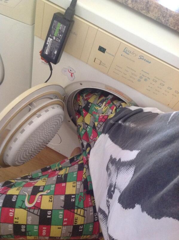 todd_todde's tweet photo. ffs got my leg stuck stuck in my tumble dryer http://t.co/dg8cZm2KZz