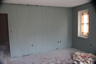 SpeedwellForge's tweet photo. The Whyte house is coming along nicely!  We are painting and soon the new floors will be installed! http://t.co/ZHNctaNUS4