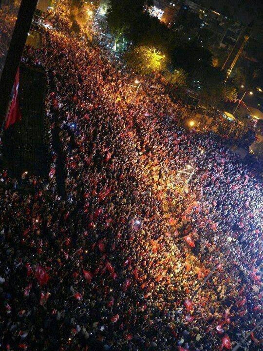 tehanuu's tweet photo. Benim sehrim diye demiyorum :)) “@boraerler: An itibariyle Antalya. http://t.co/FFt0Oi3SLw”