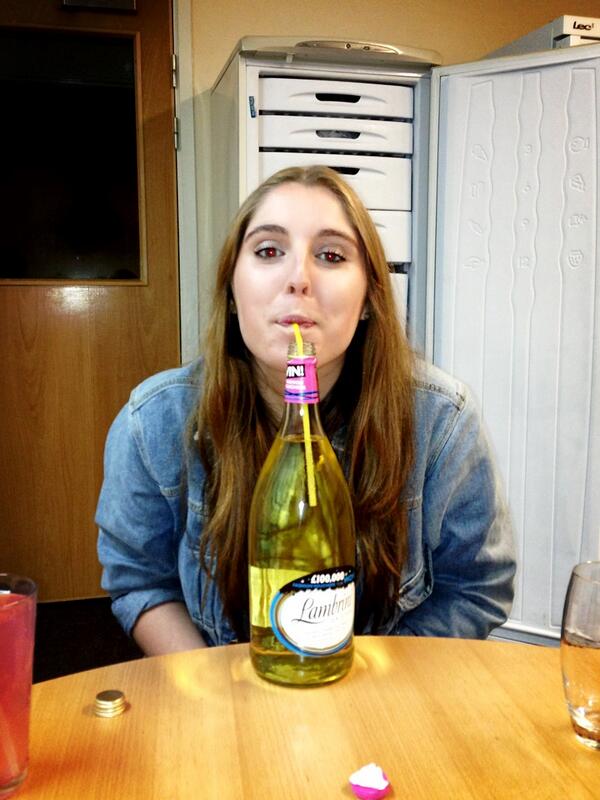 LashSocDurham's tweet photo. President @jennies93 back on top form #quelshallwejouer #simmowatchout #lashLAD http://t.co/oeOSksuKPz