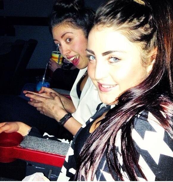 emmashielx's tweet photo. Cinema xx http://t.co/7TNK2BayxL