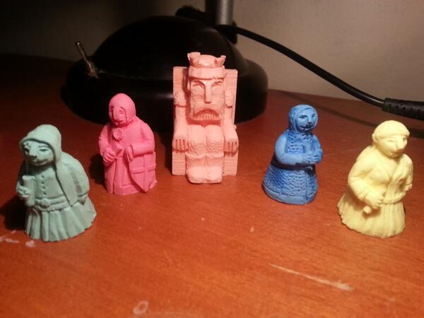 GamesWithTwo's tweet photo. Beautiful prototype bits for Give it to the King by @TheFluxCapacity Cant wait to give it a go. #boardgames http://t.co/vqIMWxV8NQ