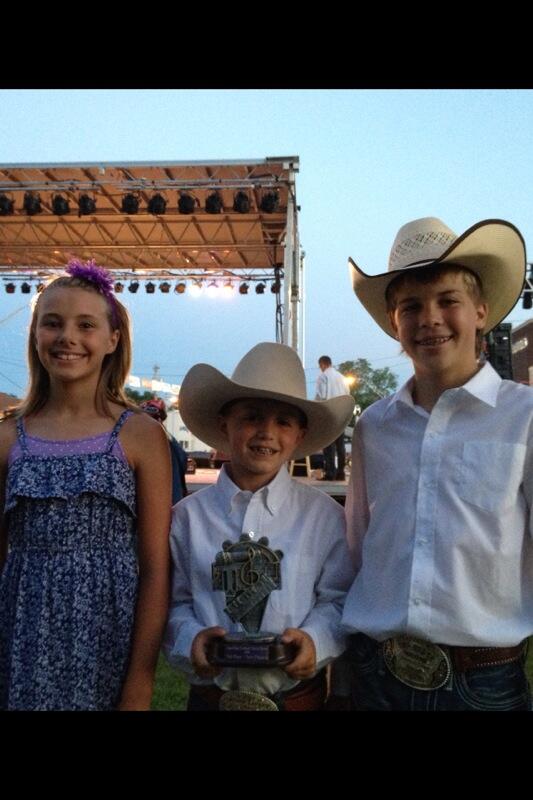 fireplug73's tweet image. “@cainhorses: Took 3rd @ Sandbass talent show! Get to go again on Thursday! http://t.co/hezWqYA5NN”great job!