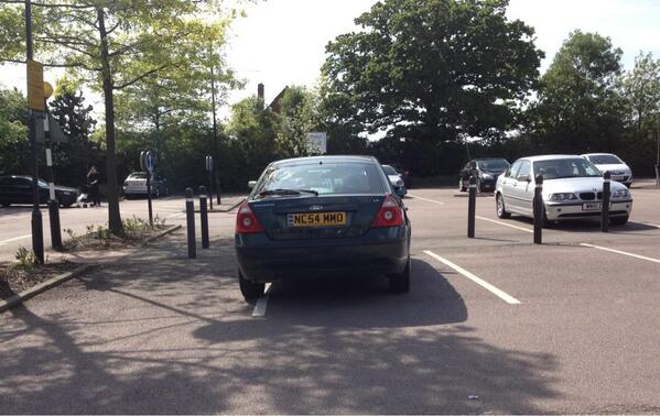 NC54 MMO displaying Inconsiderate Parking