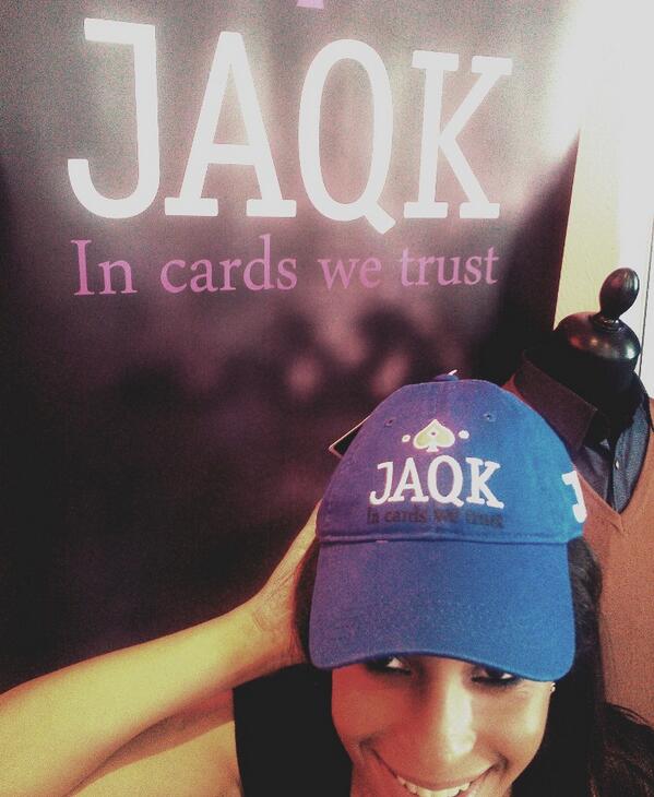 Ici on prêt à jouer au poker sous le soleil avec <a href="/jaqkstore/">JAQK STORE</a> ! Et vous? #Sotrendy2013