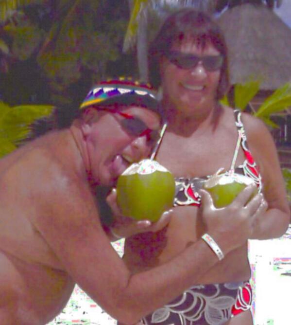 My Original Animated Cartoon "O Beero Mio", Love Poetry To Beer
youtube.com/watch?v=2NG0mw…