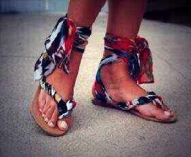 Complementoaroa's tweet image. Sandalias a 11€ con gastos de envio incluidos y regalo