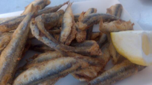 RteCasaFranco's tweet photo. Ya están fritos y listos para el cliente. http://t.co/KYIeSHAHAn