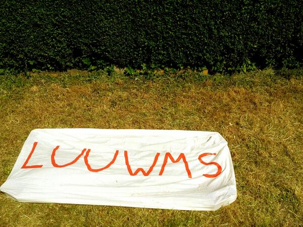 LUUWMS's tweet photo. STOP. BANNER TIME! #summitbaggers http://t.co/IlEdnpu8Lc