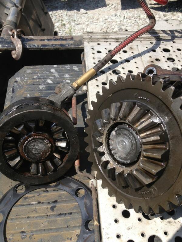 cummins_dodge's tweet image. #trucktuesday #problems #powerdivider