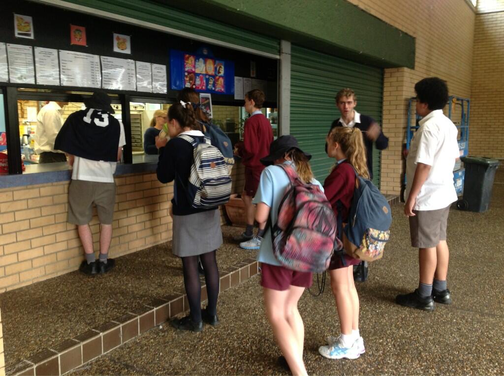 St John Paul College on Twitter: "Canteen at lunch time. Thankyou Mrs