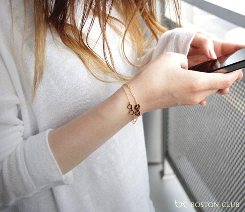 BOSTONCLUB_jp's tweet photo. 2連のチェーンが手首を華奢にみせてくれるﾃﾞﾐブレスレット☆PLICE ￥3,150（ＧＬＯＳＳ参考価格） http://t.co/9tvZBq2NGL