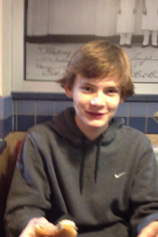 andrewbugbee's tweet image. Little Anton