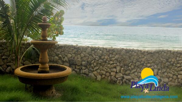 PLAYALINDACTG's tweet image. El Hotel Playa Linda Cartagena está ubicado en un entorno lleno de historia, en la isla de Tierra Bomba.@PLC