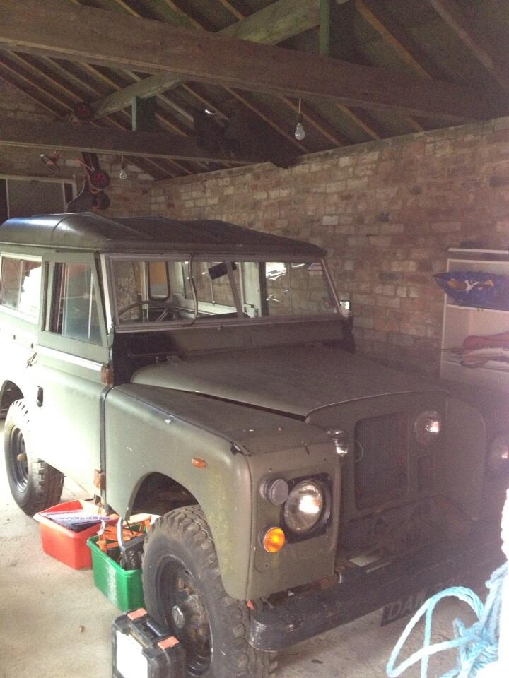 BLC37-UCQAAgOLu.jpg:large