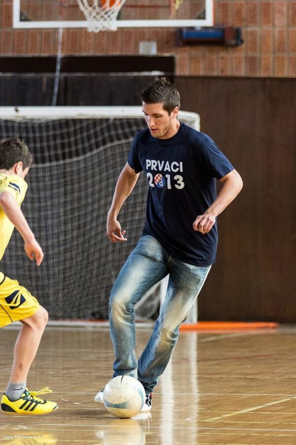 SasaTrifunovski's tweet image. @gnkdinamo #pamic u akciji :)