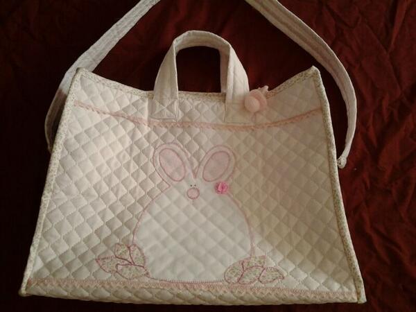 patchpunt's tweet image. Quien se puede resistir a este precioso bolso para el carro del bebe.