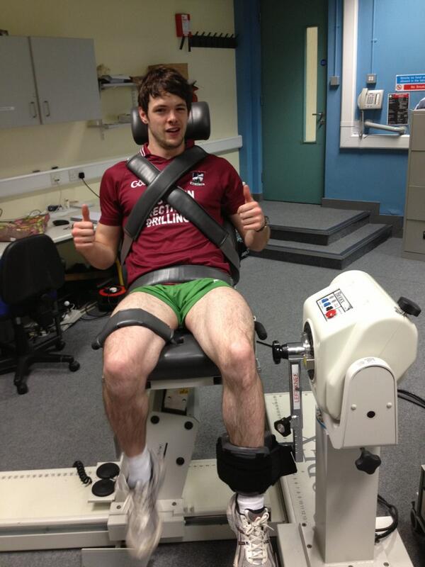 cathalellis's tweet photo. Expect to see this man back in the blue and white soon #RoadtoRecovery @JamieGallagher6 http://t.co/eLVrvQdD5w