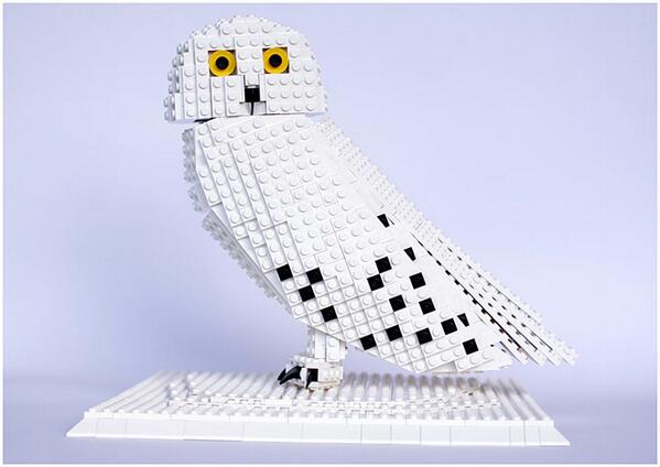_malina_'s tweet photo. Il genio di Thomas #Poulsom | North American #Lego Birds http://t.co/Lr9BkG6Tny http://t.co/pB6waEFsPG