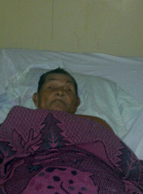 IbarraD02's tweet photo. @AlvaroAlvaradoC, Brunildo Gonzalez, 72 años, actualmente 30 dias en el HST, familiares  desaparecidos, http://t.co/vXgeEKmijI