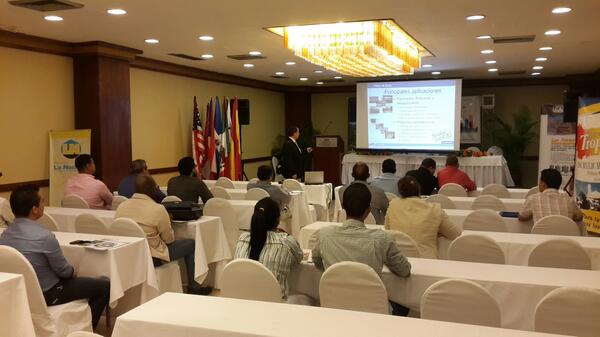 ConstruexpoRD's tweet photo. Conferencia:Fibra de Acero para pisos y pavimentos industriales de concreto, a cargo del Arq. Carlos Frutos Garmendia http://t.co/aHc0tasES1