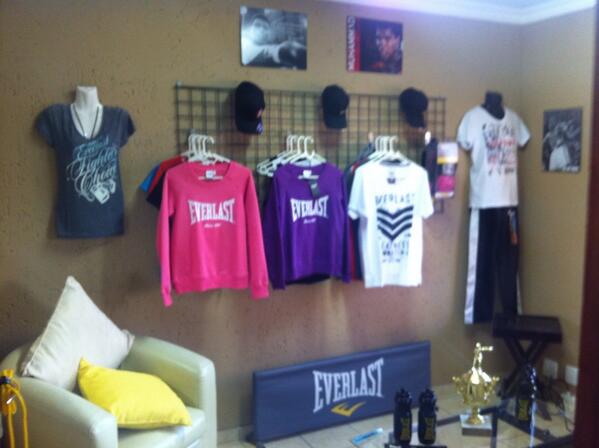 <a href="/FightersOnlySA/">Fighters Only SA</a> <a href="/EFCAFRICA/">Parody of EFC Africa</a> <a href="/EFCGraeme/">Graeme Cartmell</a> <a href="/Everlast_SA/">Everlast SA</a> Fit For a king show room coming on thx to my wife @Natashagloss