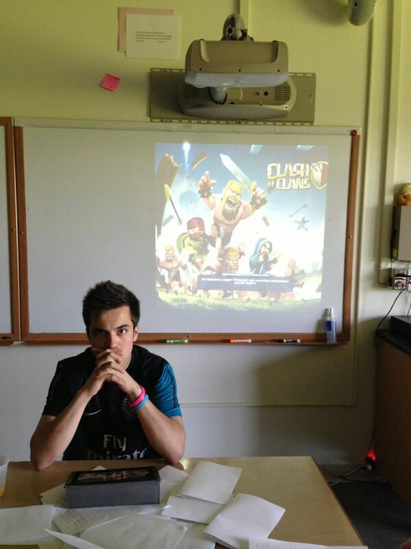 theo_chaps's tweet photo. Just tryin to make the most out of our last day with the pads.. http://t.co/Imp5PLUPcs