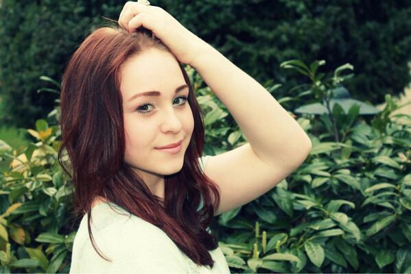 alisaa_1997 tweet picture