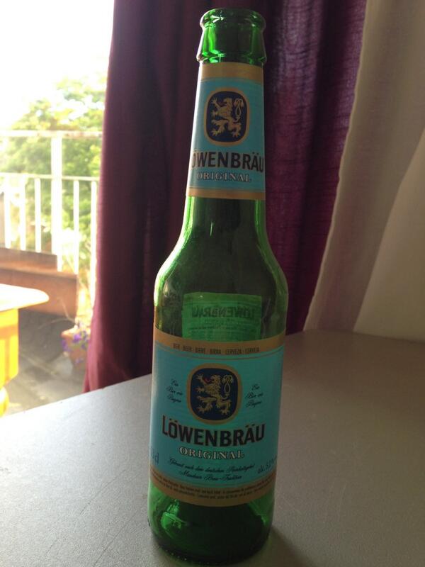 darrenjackwebb's tweet image. Friday chillout! #firstonedown