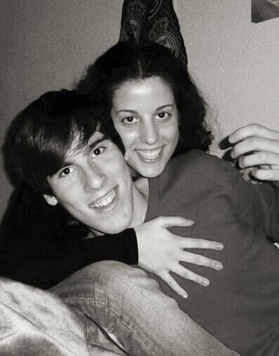 Miryam_22's tweet photo. Muchas muhas muuuchaaaas felicidades al mejor novio del mundo!!! Te quiero @Quiim7 !! ;) #20añazos http://t.co/Eu5rMFwb3S