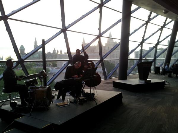 RaceMerch's tweet image. The good life at the @OttawaMarathon. #BestViewInTown