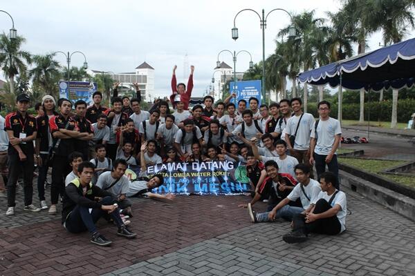 Sukses n Selalu Semangat :) #Div.WRC 2013 #umy