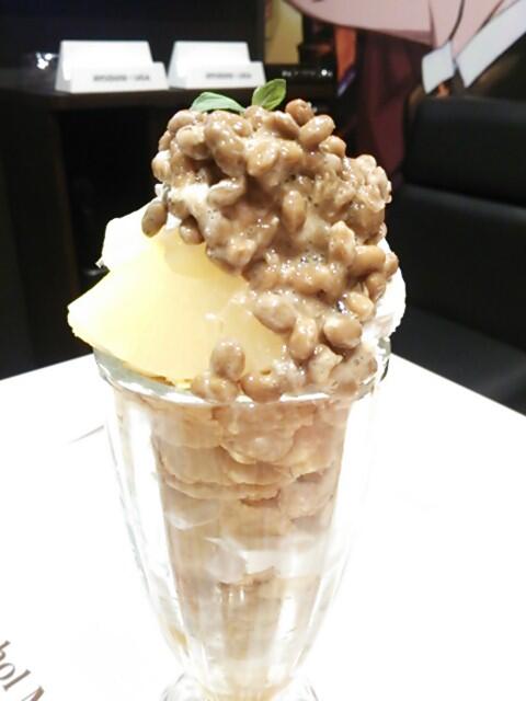たうりん 総本山 スターライト納豆パフェ パインと納豆の組み合わせは悶絶レベル Http T Co 6xr3xox4jv