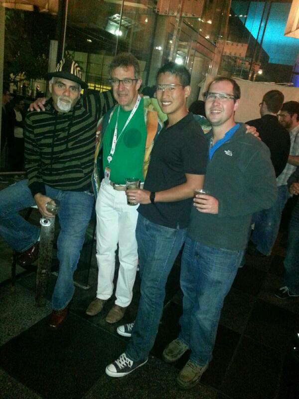 sfdavemartinez's tweet image. Go #projectglass