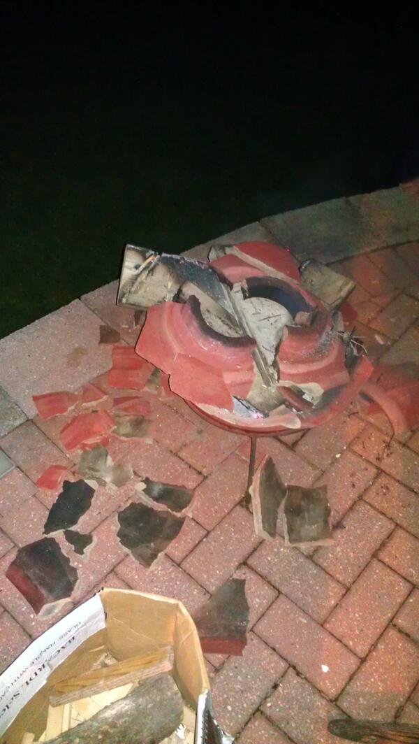 JakeMeyer1123's tweet image. This is what happens when Sabrina makes a fire... #fireproblems