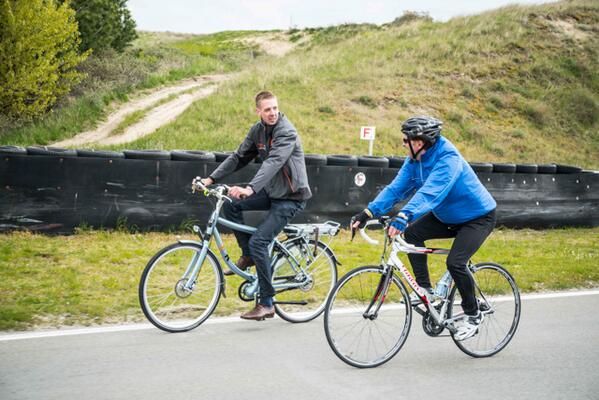 Nu is de baan nog beschikbaar voor testfietsen en e-bikes. Vanaf 15:00 uur begint de <a href="/BOVAG/">BOVAG</a> 24-uursrace <a href="/StichtingSAM/">Stichting SAM</a>