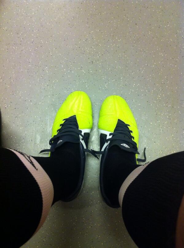 GWigum's tweet photo. Ubeskrivelig å spille fotball igjen! Snart 5 måneder i styrkerommet er over :) http://t.co/gbcX4evT7o