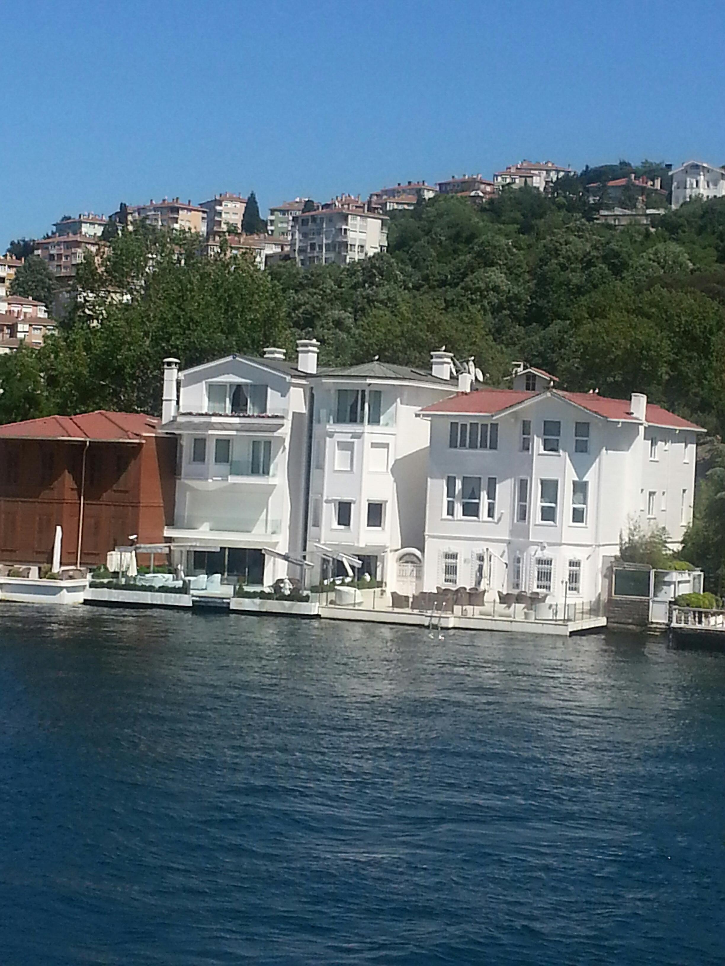 sirin sever on twitter ebru gundes yalisi iki yaliyi asansorle birlestirmis http t co ohjiwzwab2 twitter sirin sever on twitter ebru gundes yalisi iki yaliyi asansorle birlestirmis http t co ohjiwzwab2 twitter