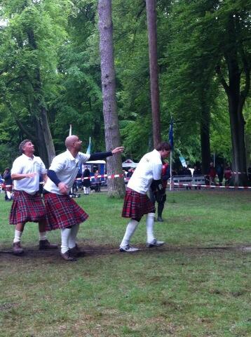 RotaryHighlandG's tweet photo. Highland Games in Velsen http://t.co/cBOd0GcNmC
