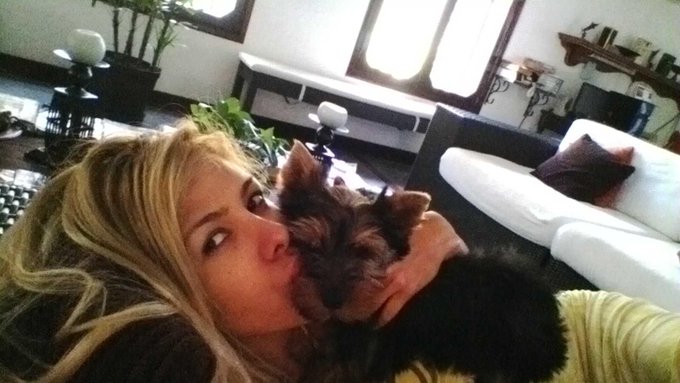 Buenos d&iacute;as mis amores!!! http://t.co/qW4JPEkWBy<a href="/tag/tocate"class="tags"><span>#tocate</span></a>