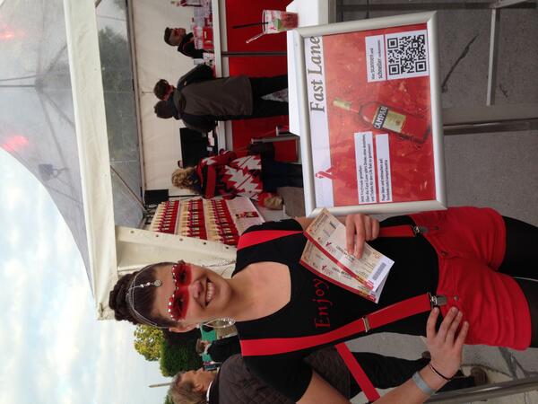 campari_at's tweet photo. Who want's these? ;) #lifeball http://t.co/hq1KNj3QaG http://t.co/R233xVZiRu
