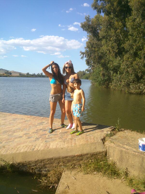 albertoborrall1's tweet photo. @consuelosalvad1 @lolasanchez87 @ http://t.co/17NlkqDt97