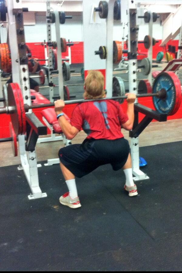 CalebPrice1's tweet image. Squat day @JoAlLo28 @TylerSchuman #doingextra #stopme